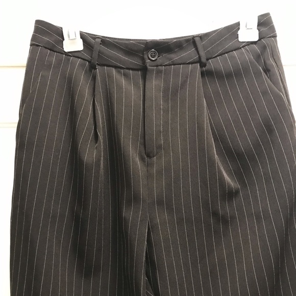 Dress pants - Picture 2 of 4